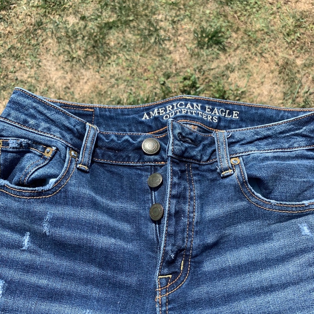 Jeans - Picture 2 of 3